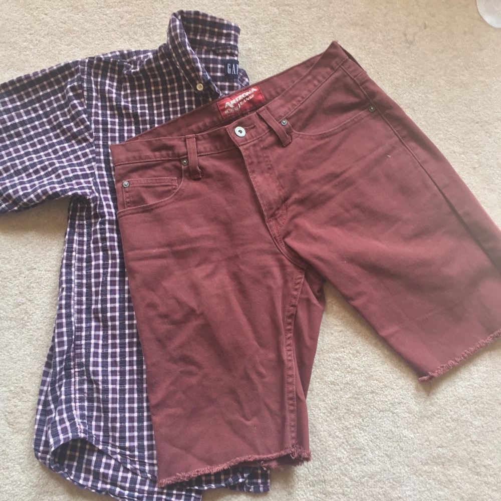Arizona Jeans Frayed Burgundy Plum Denim Shorts